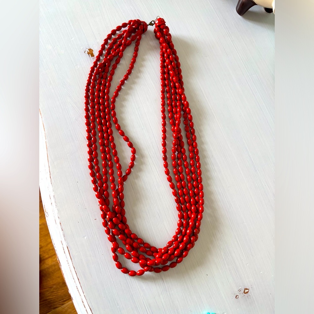 Elegant Red Beaded Necklace